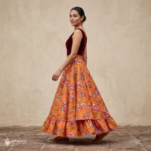 Mexican Floral Skirt – Traditional Folkloric Adjustable Waist Skirt 39" (100 cm)